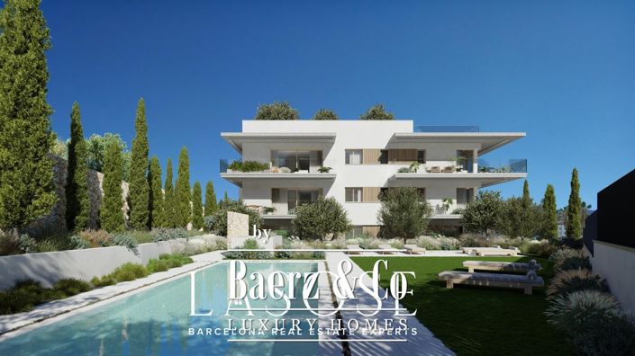 Image No.1-4 Bed Property for sale