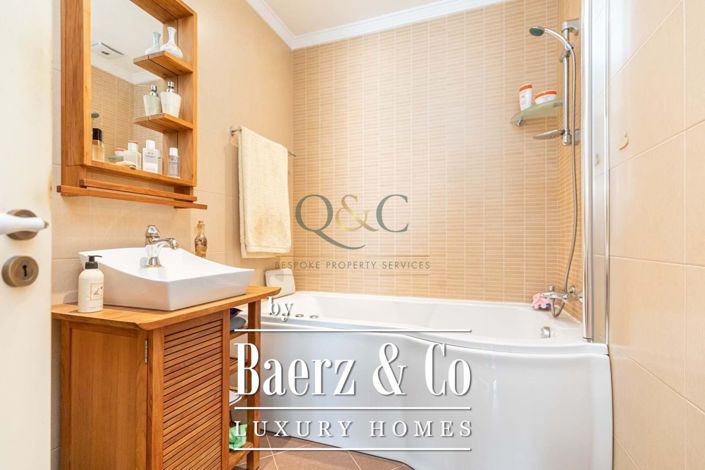 Image No.11-5 Bed Villa for sale