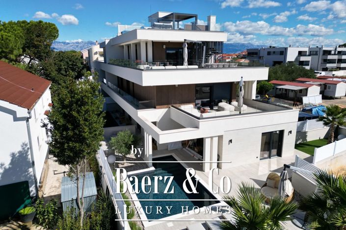 Image No.1-3 Bed Apartment for sale