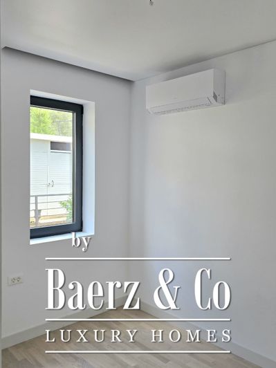 Image No.11-3 Bed House for sale