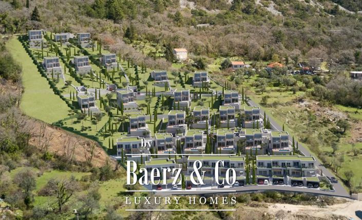 Image No.3-3 Bed House for sale