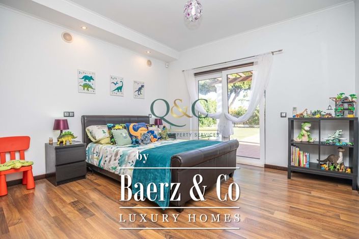 Image No.13-Villa de 5 chambres à vendre à Quarteira