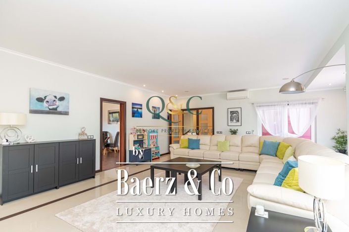 Image No.7-Villa de 5 chambres à vendre à Quarteira