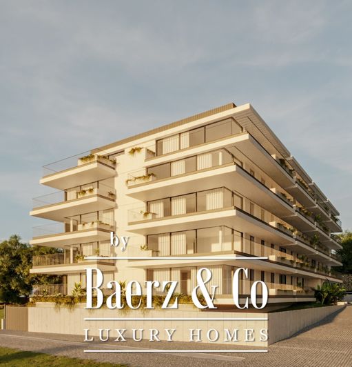 Image No.4-4 Bed Apartment for sale