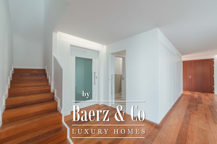 Image No.11-3 Bed Villa for sale