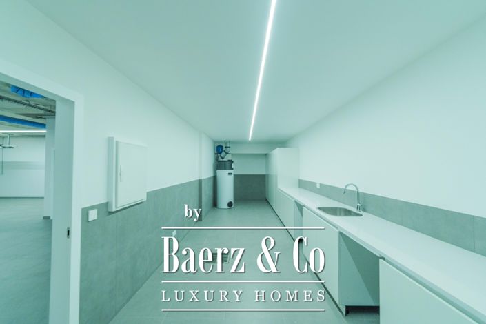 Image No.20-3 Bed Villa for sale