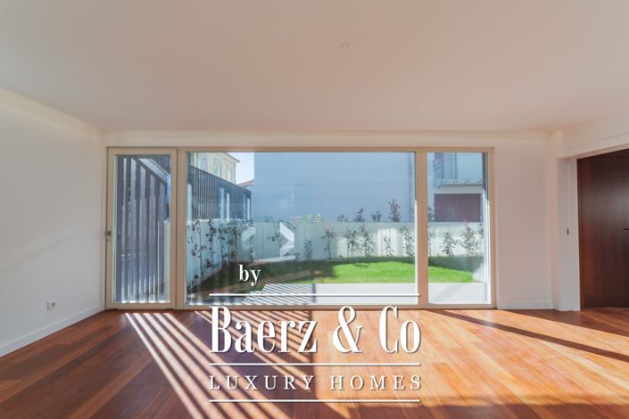 Image No.7-3 Bed Villa for sale