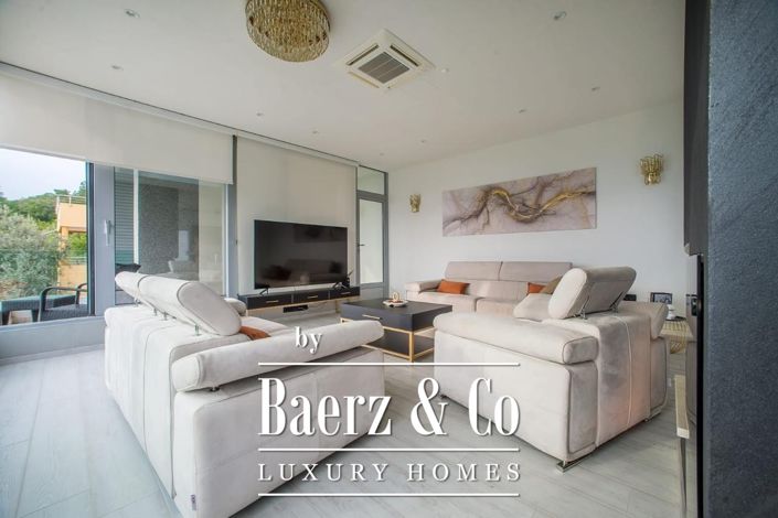 Image No.14-4 Bed Villa for sale