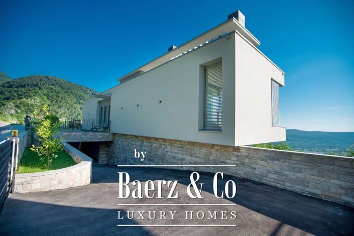 Image No.9-4 Bed Villa for sale