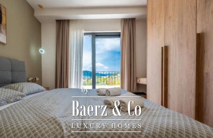 Image No.11-4 Bed Villa for sale