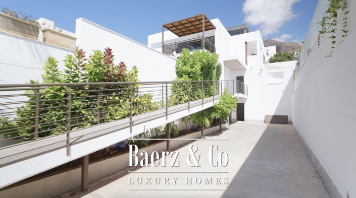 Image No.32-4 Bed Villa for sale