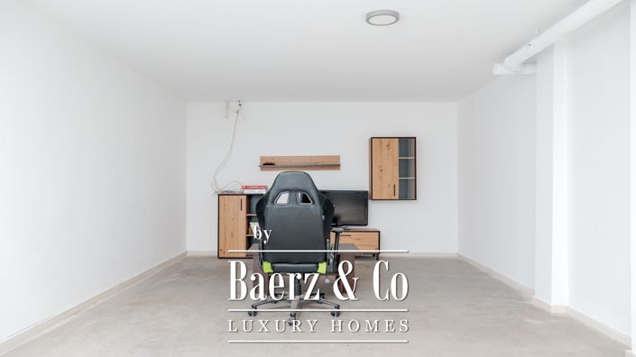 Image No.37-4 Bed Villa for sale