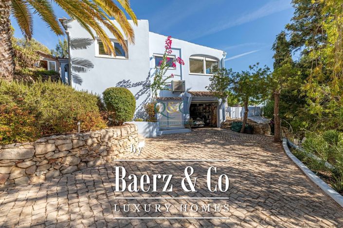 Image No.18-3 Bed Villa for sale