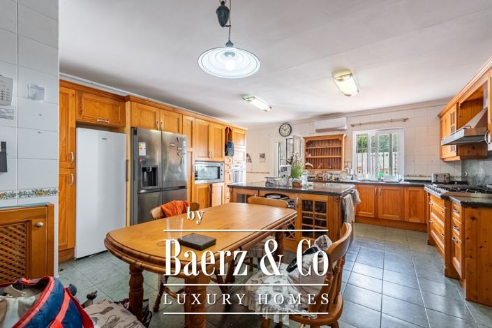 Image No.20-6 Bed Villa for sale