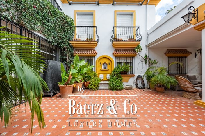 Image No.25-6 Bed Villa for sale