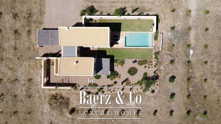 Image No.20-4 Bed Country House for sale