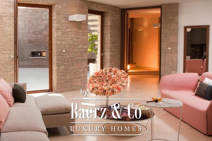 Image No.6-5 Bed Villa for sale