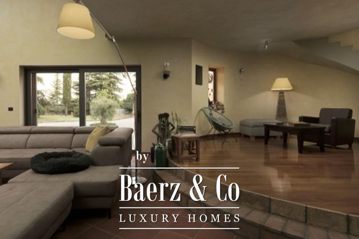 Image No.17-Maison de ville de 5 chambres à vendre à Barban