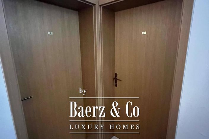 Image No.9-Maison de ville de 17 chambres à vendre à Tucepi