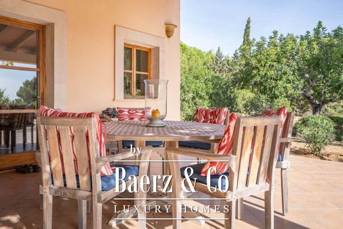 Image No.15-4 Bed Country House for sale