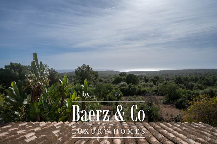 Image No.9-4 Bed Country House for sale