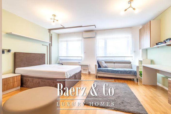 Image No.14-3 Bed Townhouse for sale