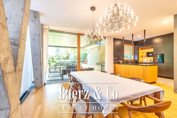 Image No.6-3 Bed Townhouse for sale