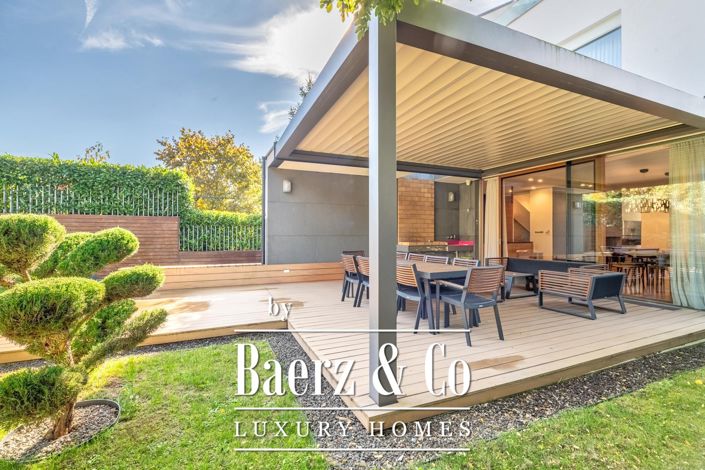 Image No.8-3 Bed Townhouse for sale