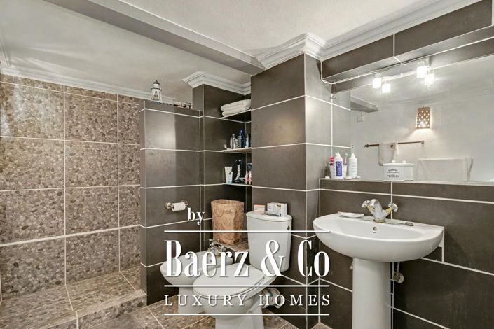 Image No.14-3 Bed Country House for sale