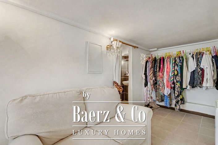 Image No.16-3 Bed Country House for sale