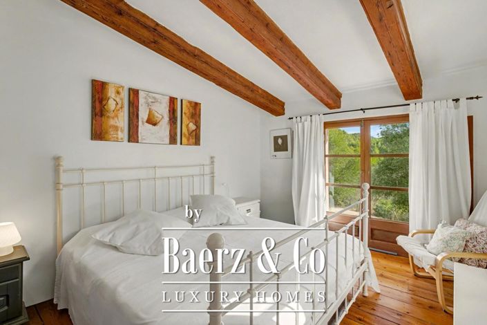 Image No.10-2 Bed Country House for sale