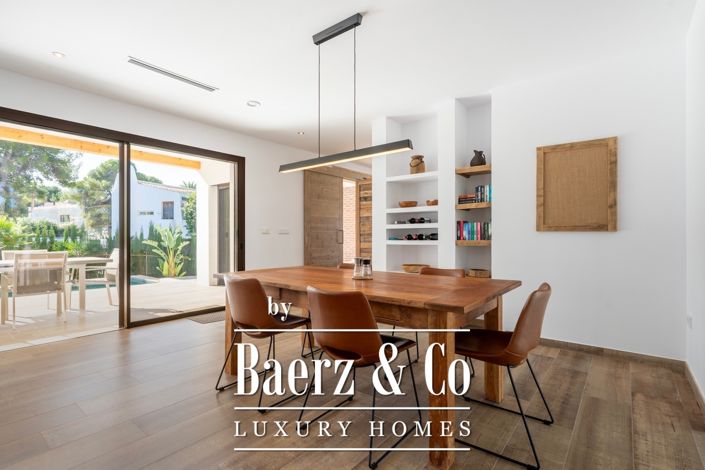 Image No.11-3 Bed Villa for sale