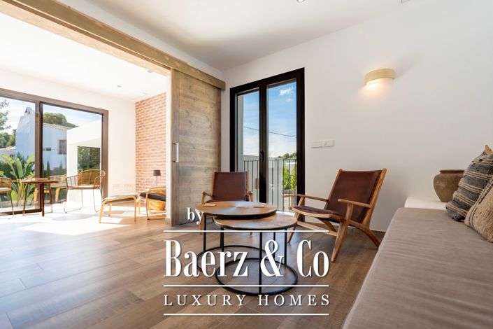 Image No.12-3 Bed Villa for sale