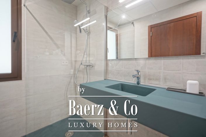 Image No.19-3 Bed Villa for sale