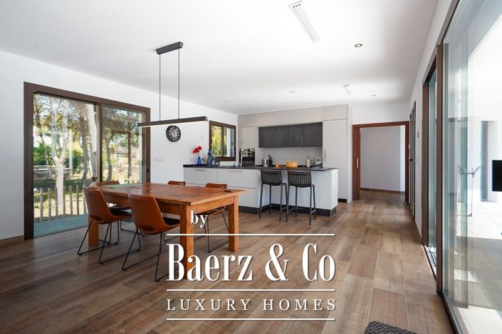 Image No.7-3 Bed Villa for sale