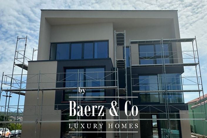 Image No.7-3 Bed Apartment for sale