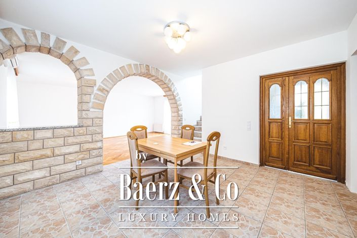 Image No.4-5 Bed Apartment for sale