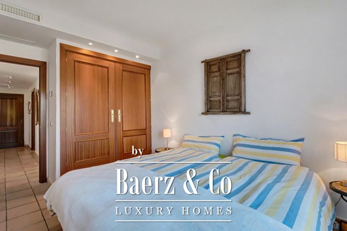 Image No.12-2 Bed Flat for sale