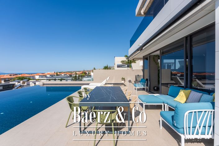 Image No.9-5 Bed Villa for sale