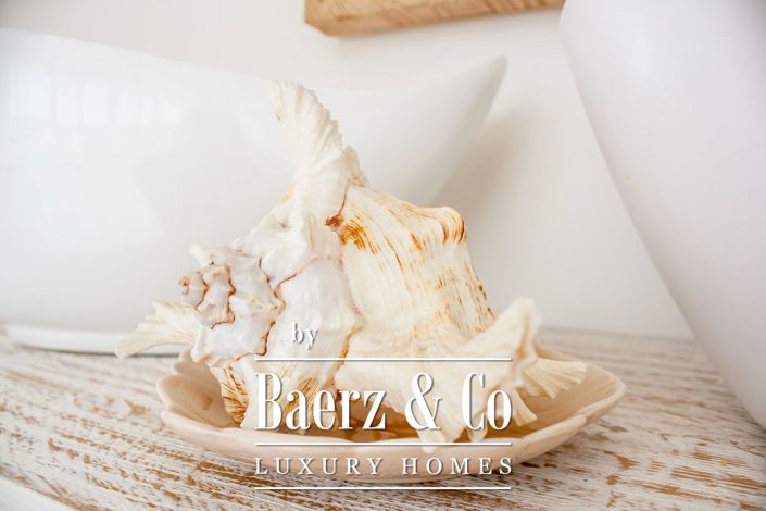 Image No.24-2 Bed Property for sale