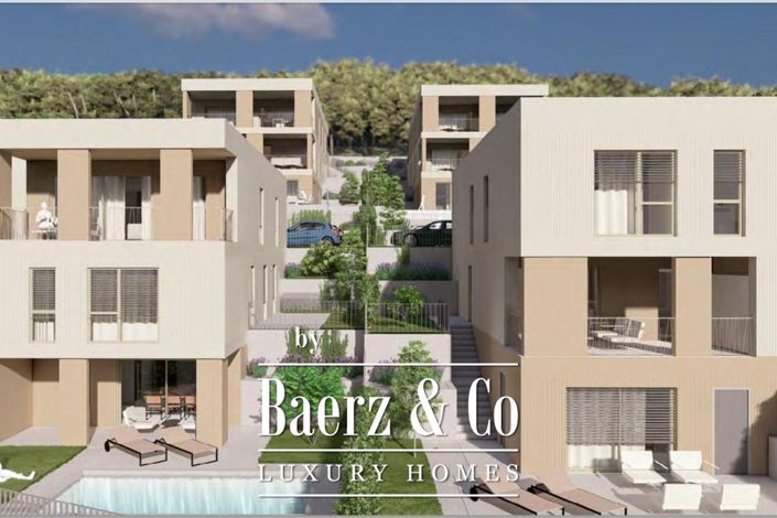 Image No.3-3 Bed Apartment for sale