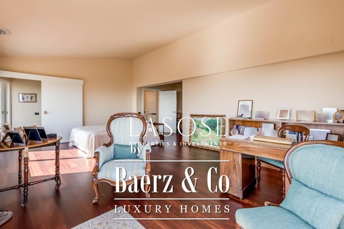 Image No.20-4 Bed Property for sale