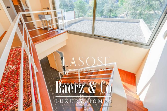 Image No.31-4 Bed Property for sale