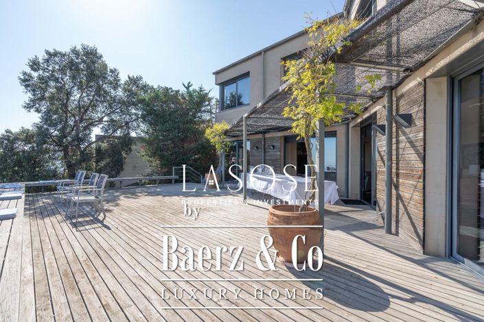 Image No.44-4 Bed Property for sale