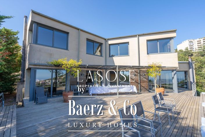 Image No.48-4 Bed Property for sale