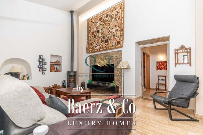 Image No.12-4 Bed Villa for sale