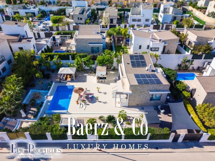 Image No.30-3 Bed Villa for sale