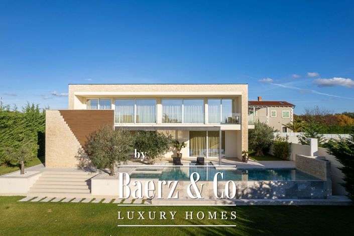 Image No.2-4 Bed Townhouse for sale