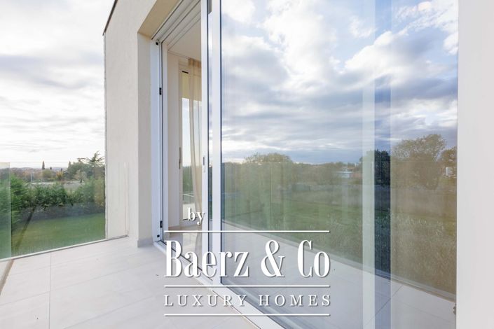 Image No.28-4 Bed Townhouse for sale