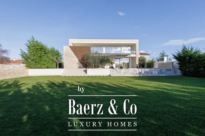 Image No.3-4 Bed Townhouse for sale